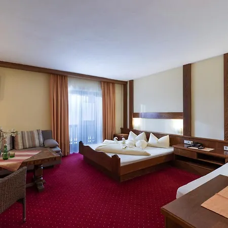 Elisabeth ゲストハウス ヴェステンドルフ