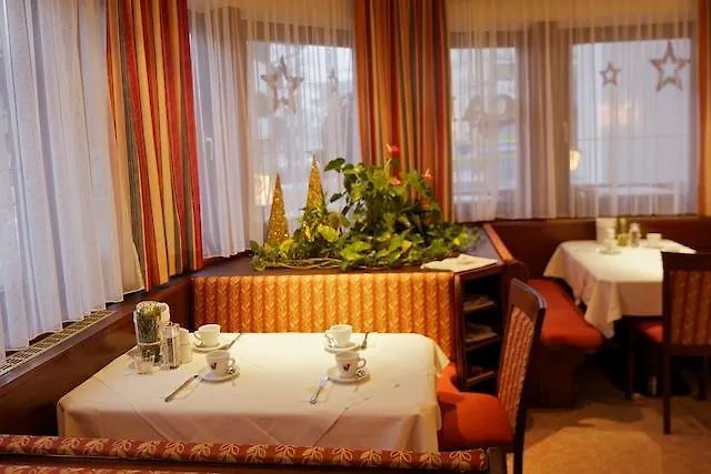 Pensión Elisabeth 3*